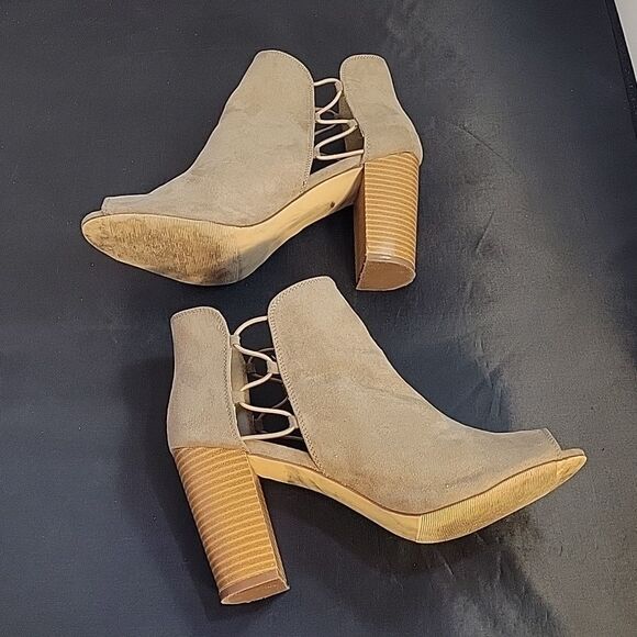 MADDEN GIRL BLOCK HEEL OPEN TOE RAVIN BOOTIE - Picture 12 of 15